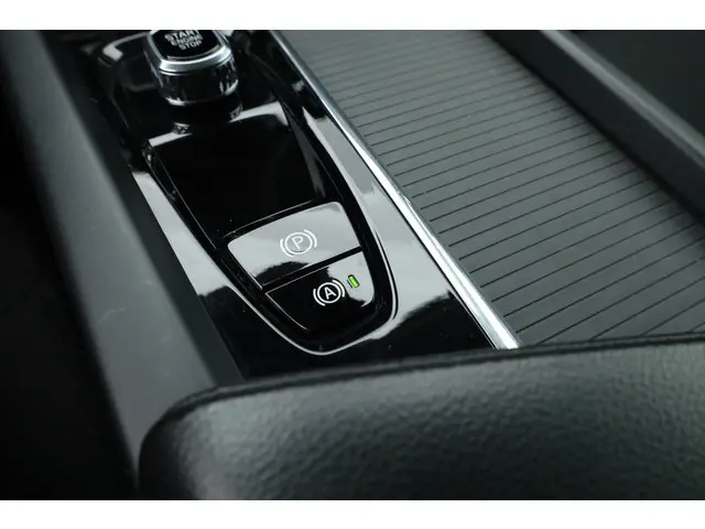 Volvo V60 2.0 B4 Momentum Business 2021 Hybride Benzine 25