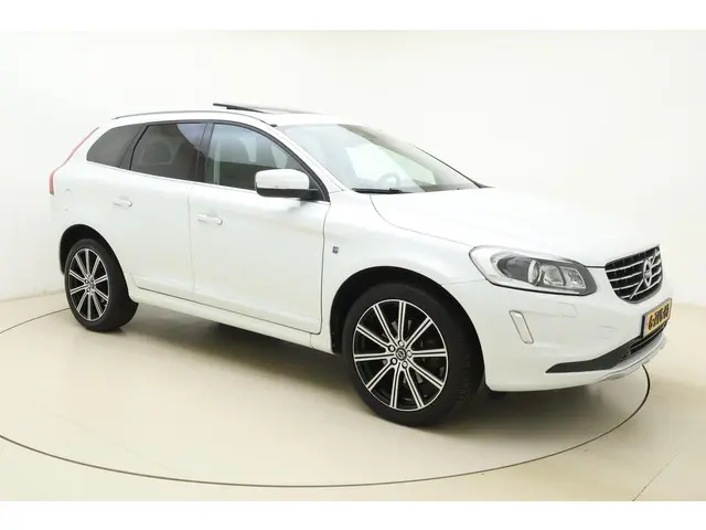 Volvo XC60 2.0 T5 FWD Ocean Race 2015 Benzine 8