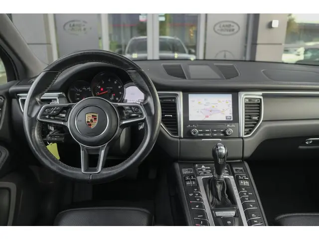 Porsche Macan 2.0 T 252pk 2018 Benzine 8