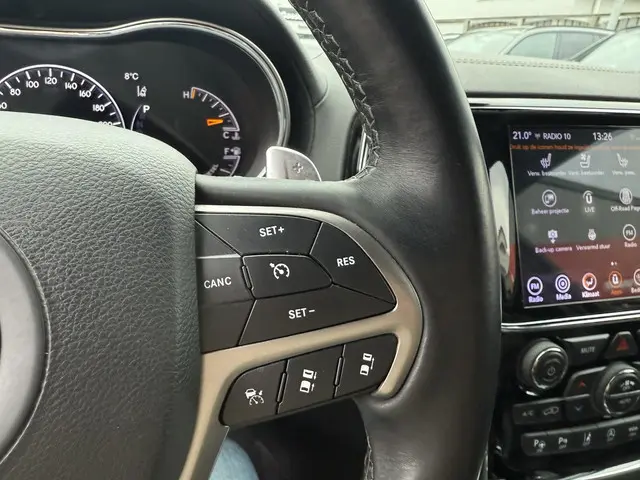 Jeep Grand Cherokee Overland 2019 Diesel 24