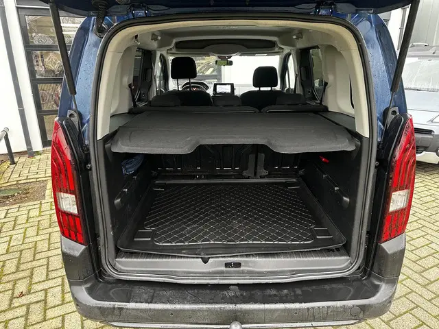 Peugeot Rifter 1.2 Puretech Allure 2019 Benzine 9