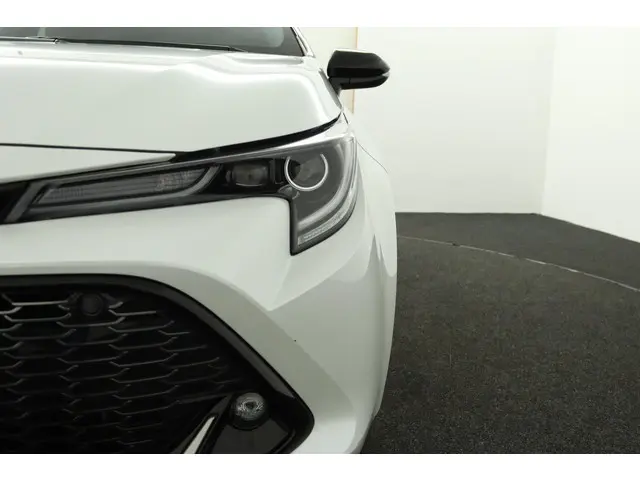 Toyota Corolla 1.8 Hybrid GR-Sport 2022 Hybride Benzine 34
