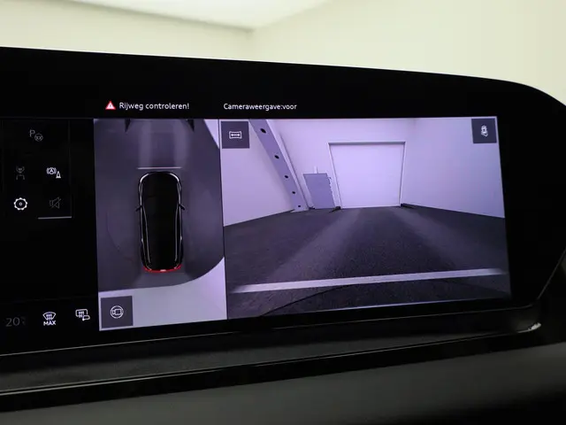 Audi Q6 e-tron S edition 286 PK 2026 Elektrisch 36