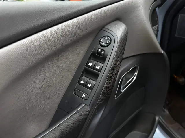 Citroën Grand C4 Picasso 1.6 Intensive 7p 2014 Benzine 20