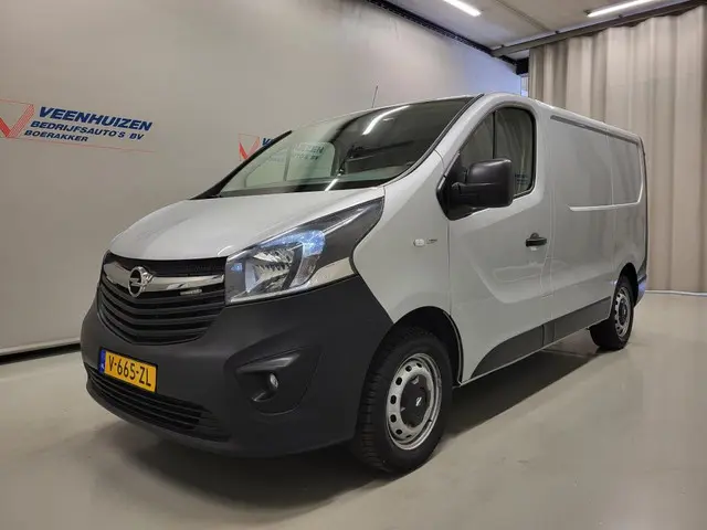 Opel Vivaro 2