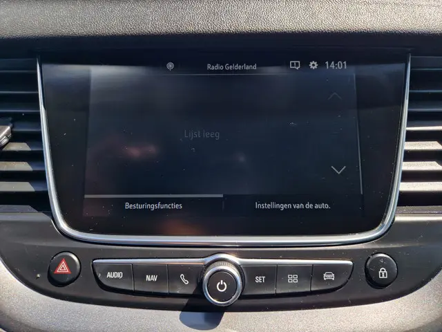 Opel Grandland X 1.2 Turbo 2019 Benzine 39