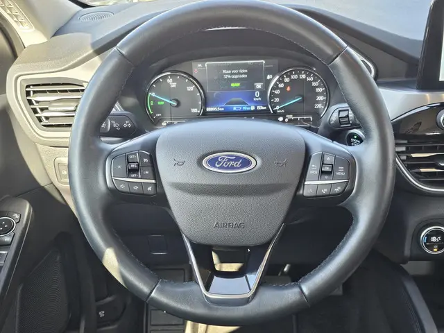 Ford Kuga 2.5 PHEV Titanium 2020 Hybride Benzine 18