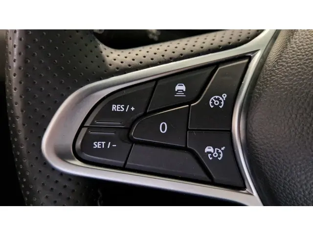 Mitsubishi Colt 1.0T First Edition 2024 Benzine 16