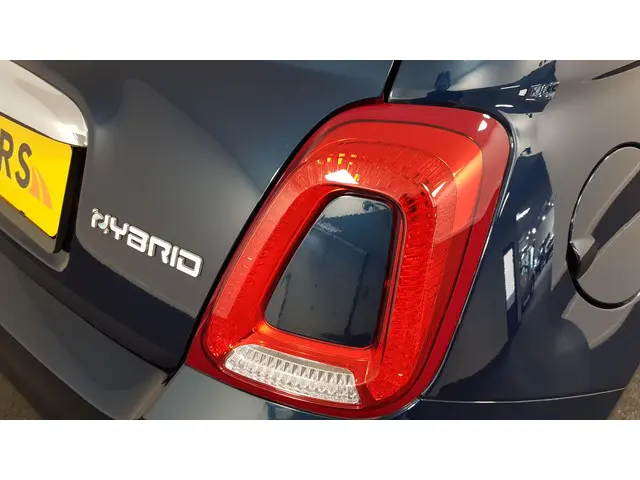 Fiat 500C 1.0 Hybrid Lounge Plus 2021 Benzine 18