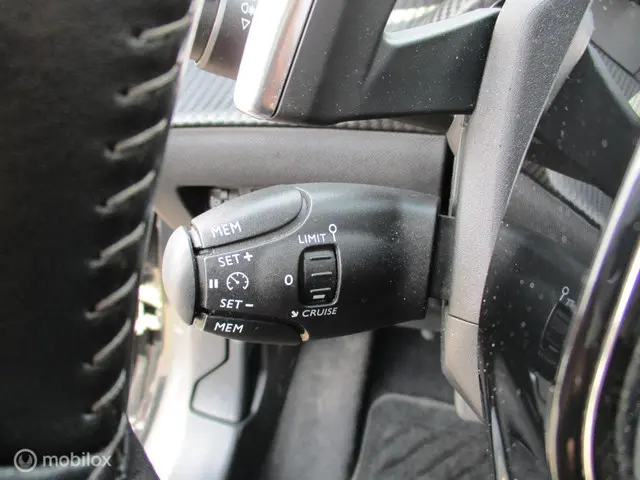 Peugeot 208 1.2 PureTech Allure Pack 2022 Benzine 8