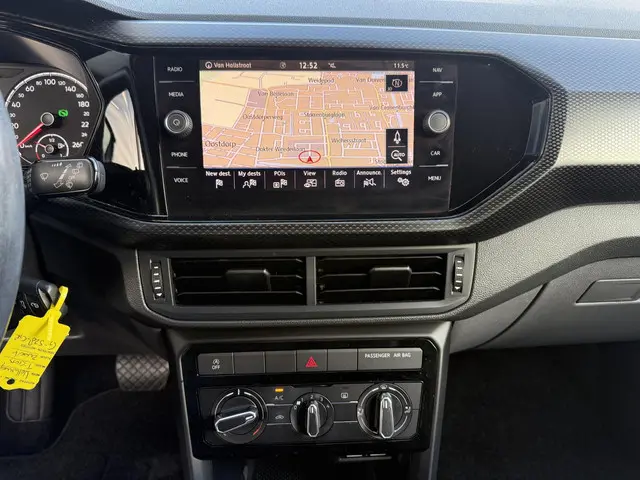 Volkswagen T-Cross 1.0 TSI Life 2019 Benzine 8