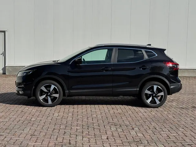 Nissan QASHQAI 2