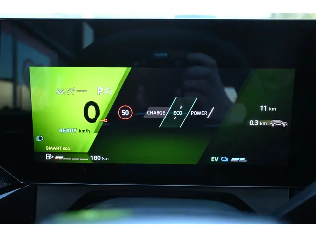 Renault Clio esprit Alpine 2026 Hybride Benzine 21