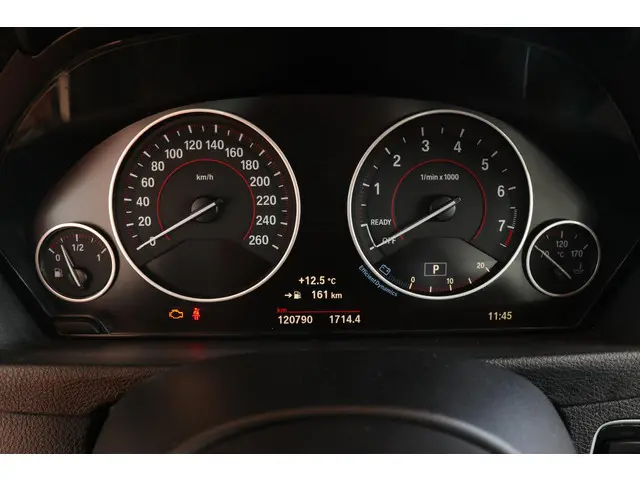BMW 3 Serie Gran Turismo 320i 2020 Benzine 21