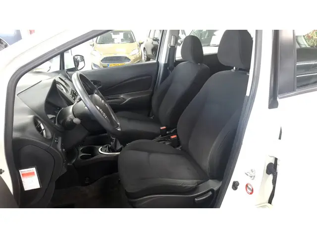 Nissan Note 1.2 Acenta 2015 Benzine 14