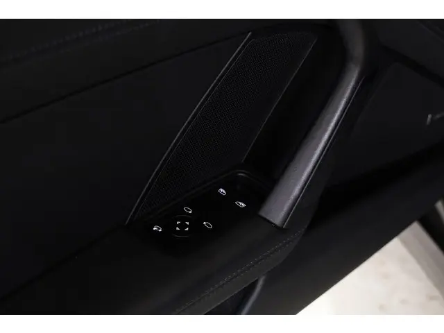 Porsche 911 3.0 Carrera S 2022 Benzine 39