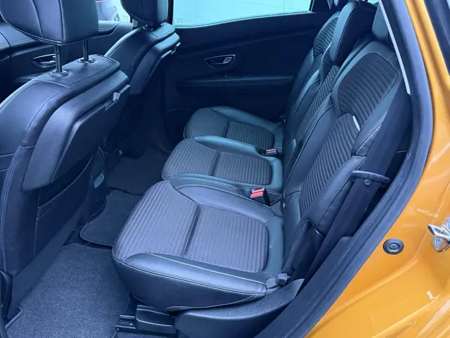 Renault Scénic 1.2 TCe Bose 2017 Benzine 8