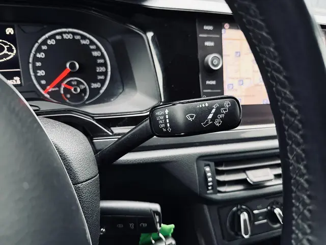 Volkswagen Polo 1.0 TSI Comfortline 2019 Benzine 17