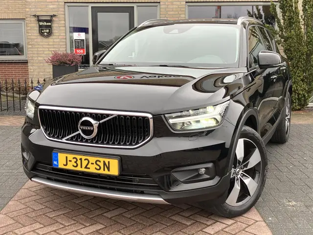 Volvo XC40 1.5 T3 2019 Benzine 2