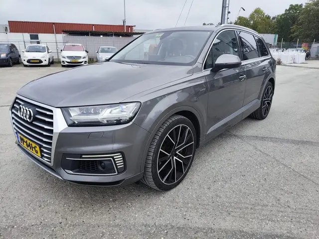 Audi Q7 3.0 TDI e-tron quattro Sport 2016 Hybride Diesel 7