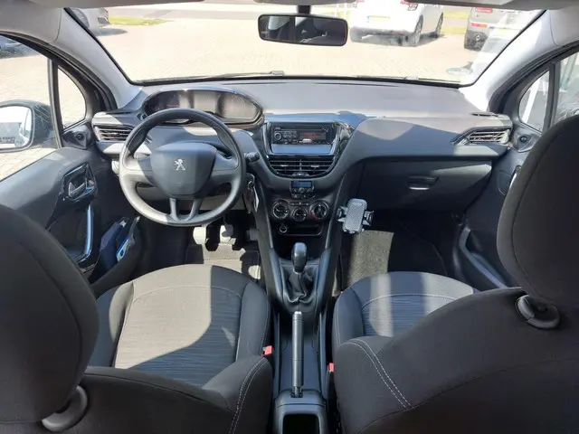 Peugeot 208 1.0 VTi LIKE 2014 Benzine 15