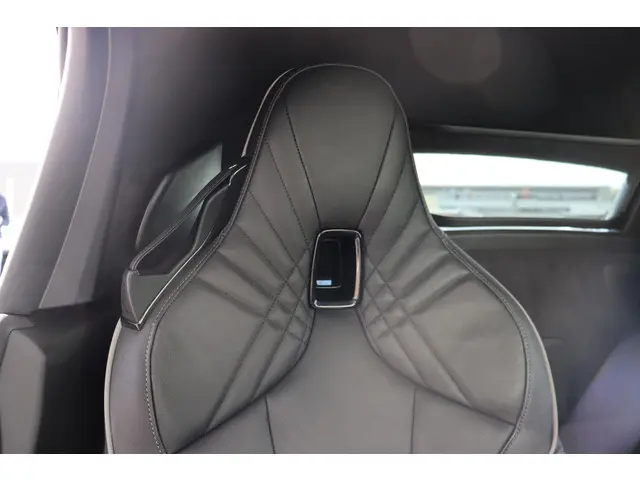 BMW Z4 Roadster M40i High Executive 2024 Benzine 12