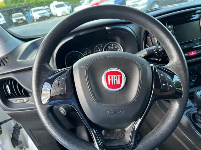 Fiat Doblò Cargo 1.6 MJ L1H1 2020 Diesel 14