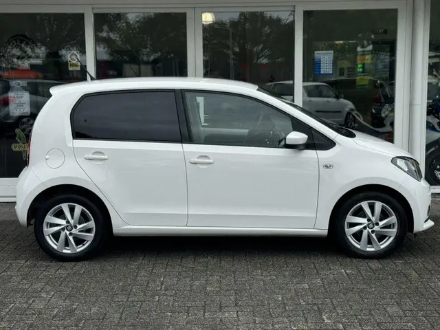SEAT Mii 1.0 Sport Dynamic 2014 Benzine 4