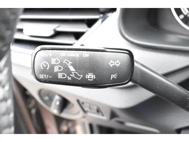 Škoda Kamiq 1.0 TSI Style 2021 Benzine 30