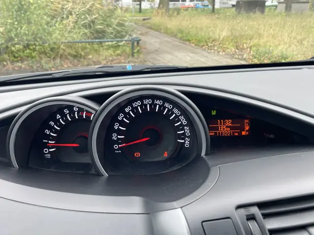 Toyota Verso 1.8 VVT-i Dynamic 7 Persoons 2016 Benzine 26