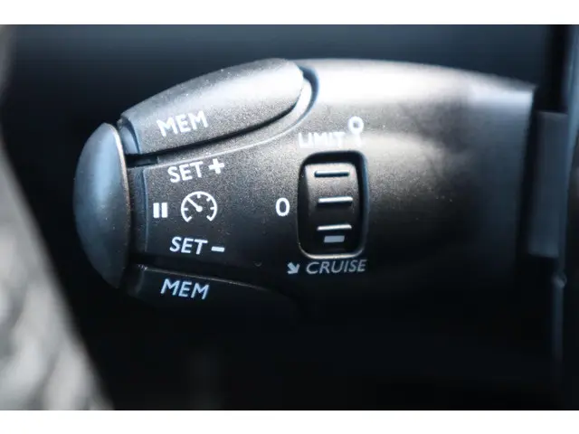 Peugeot e-208 EV Allure Première 50 kWh 2020 Elektrisch 14