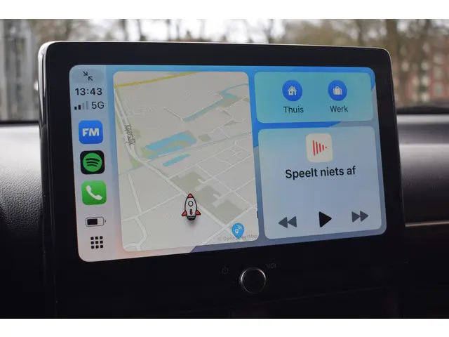 Mazda 2 Hybrid 1.5 Homura Plus 2025 Hybride Benzine 32