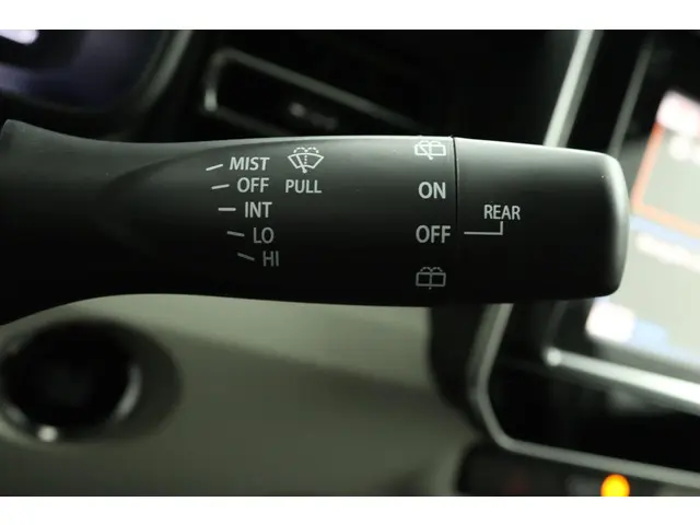 Suzuki Ignis 1.2 Stijl Smart Hybrid 2017 Benzine 32