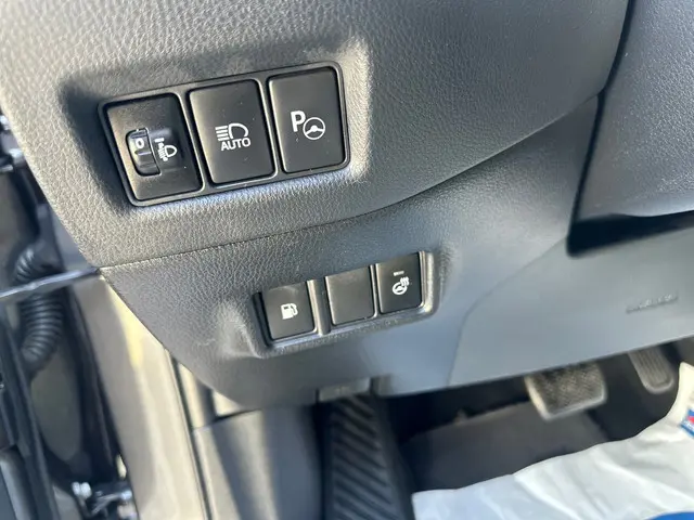 Toyota C-HR 1.8 Hybrid Active 2018 Hybride Benzine 11