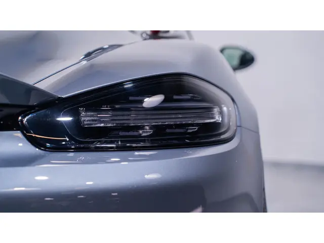 Porsche 718 Spyder RS 2024 Benzine 35