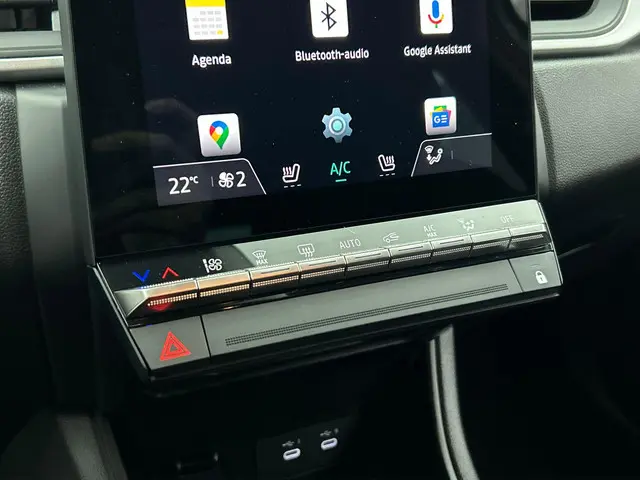 Renault Captur 1.3 MHEV 160pk 2025 Hybride Benzine 24