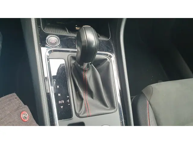 SEAT Ateca 1.5 TSI FR Bus Intense AUTOMAAT 2019 Benzine 10