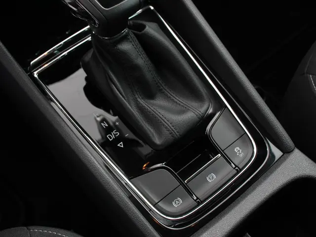 Škoda Karoq 1.5 TSI 150pk DSG Ambition 2024 Benzine 19