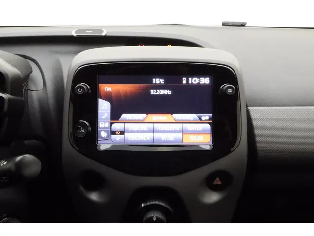 Peugeot 108 1.0 e-VTi Active 2020 Benzine 21