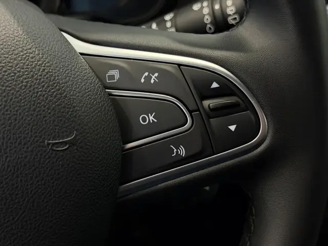 Renault Kadjar 1.3 TCe 140 Limited 2022 Benzine 22