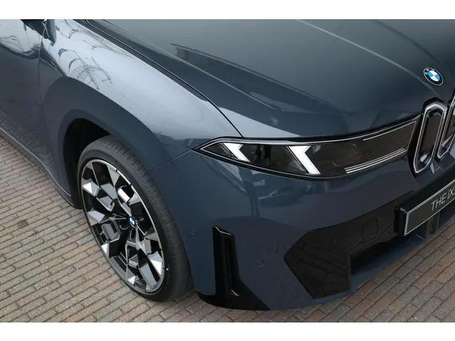 BMW iX3 50 xDrive 2026 Elektrisch 6