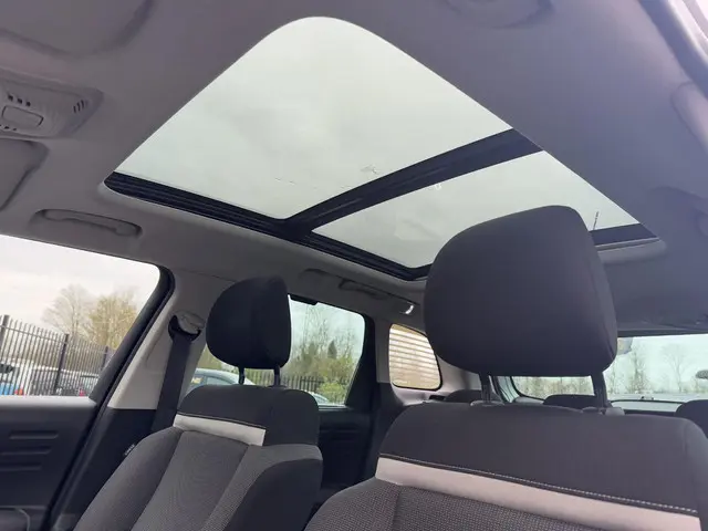 Citroën C3 Aircross 1.2 PureTech S&S Shine 2018 Benzine 7