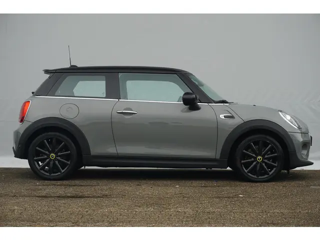 MINI Electric 3-deurs 2020 Elektrisch 4