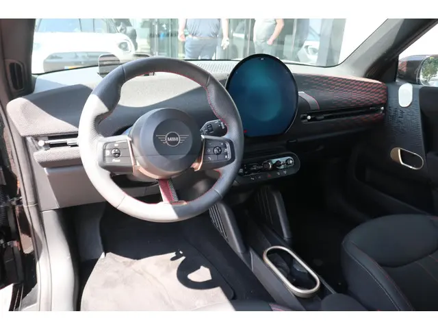 MINI 3-Deurs Cooper E 2024 Elektrisch 12