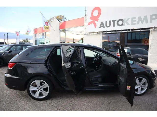 SEAT Leon ST 1.4 TSI FR 2014 Benzine 28