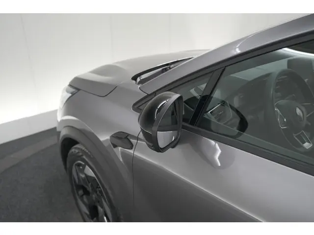 Renault Captur Mild Hybrid 160 Techno 2025 Benzine 16