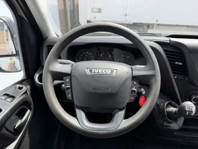 Iveco Daily 35S14 2.3 2019 Diesel 17