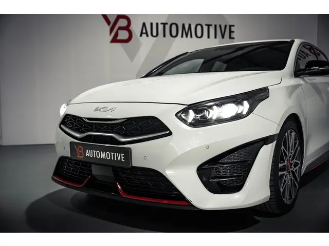 Kia ProCeed 1.6 T-GDI GT 2023 Benzine 11
