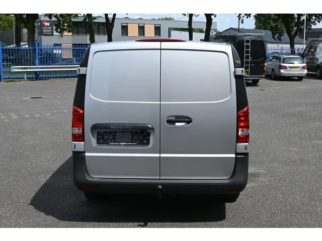 Mercedes-Benz Vito 114 CDI L2 2021 Diesel 10