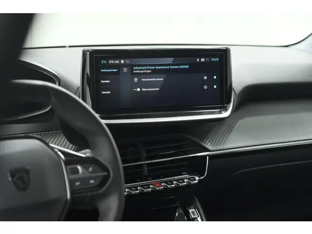 Peugeot 208 PureTech 100 Allure 2024 Benzine 47